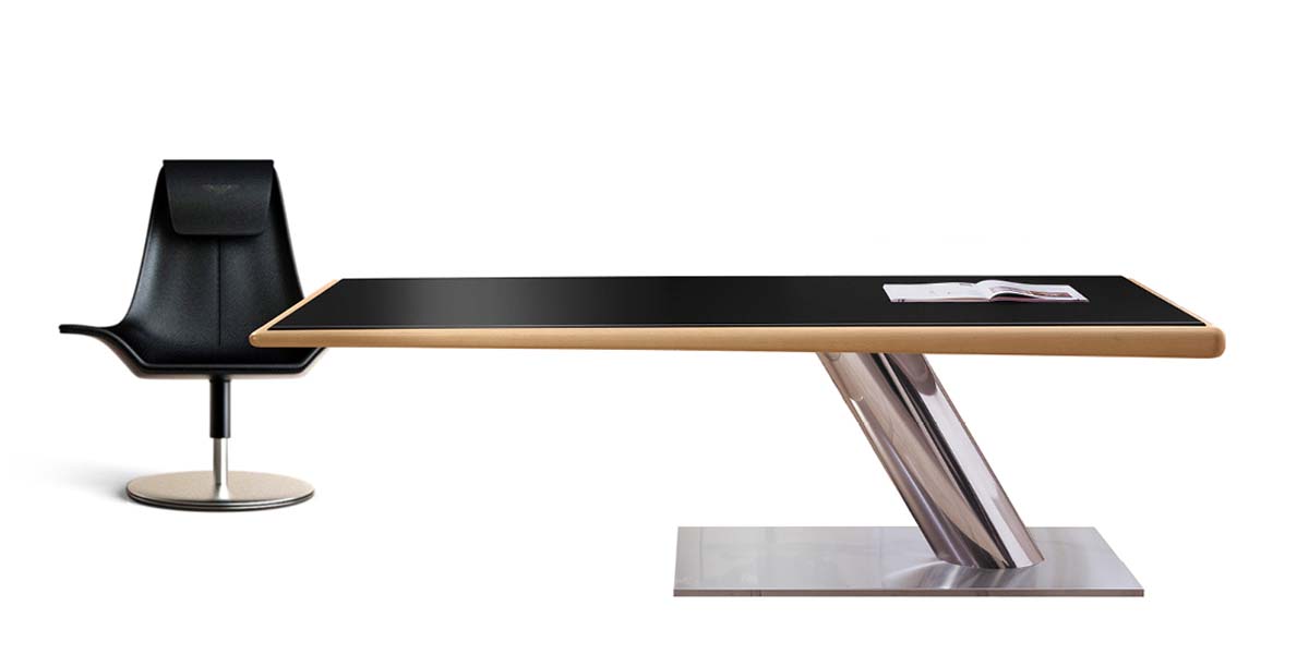 JMM 2011 toimistopöytä